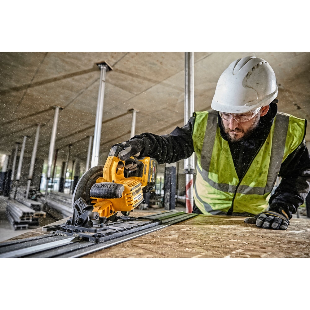 Scie circulaire XR FLEXVOLT 54 V Brushless 190 mm - compatible rail de guidage - DCS579NT-XJ - DEWALT