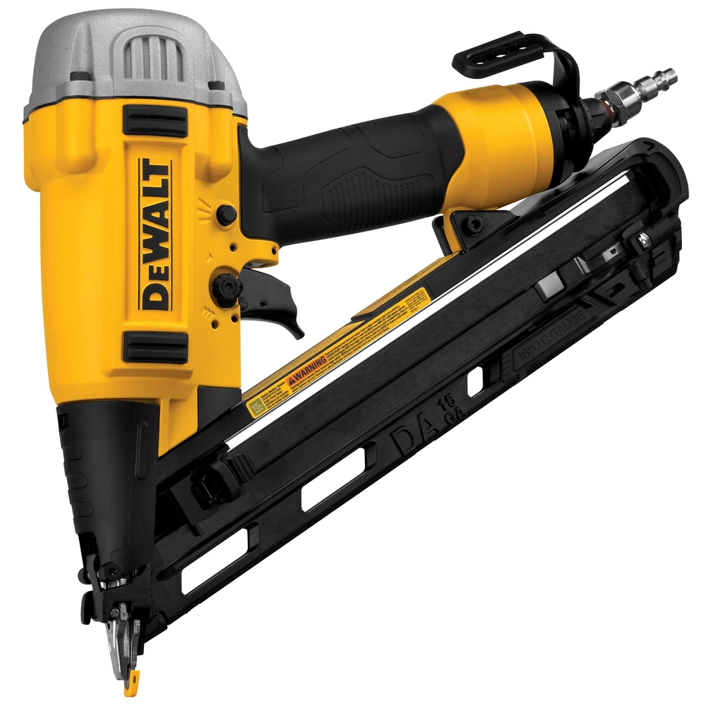 Cloueur pneumatique de finition 15 Ga Precision Point - Coffret - DPN1564APP-XJ - DEWALT