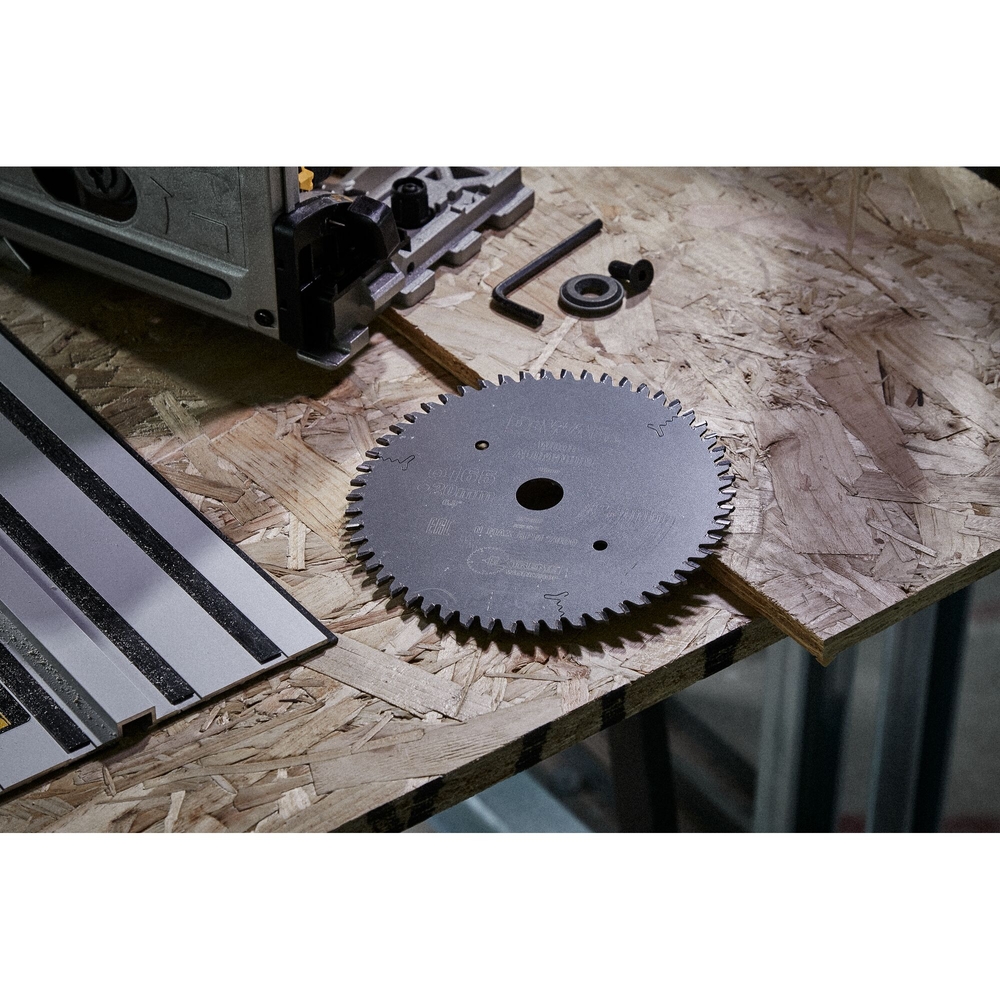 Lame pour scie circulaire plongeante carbure Extreme Workshop 165x20mm 54 dents - DT1088-QZ - DEWALT