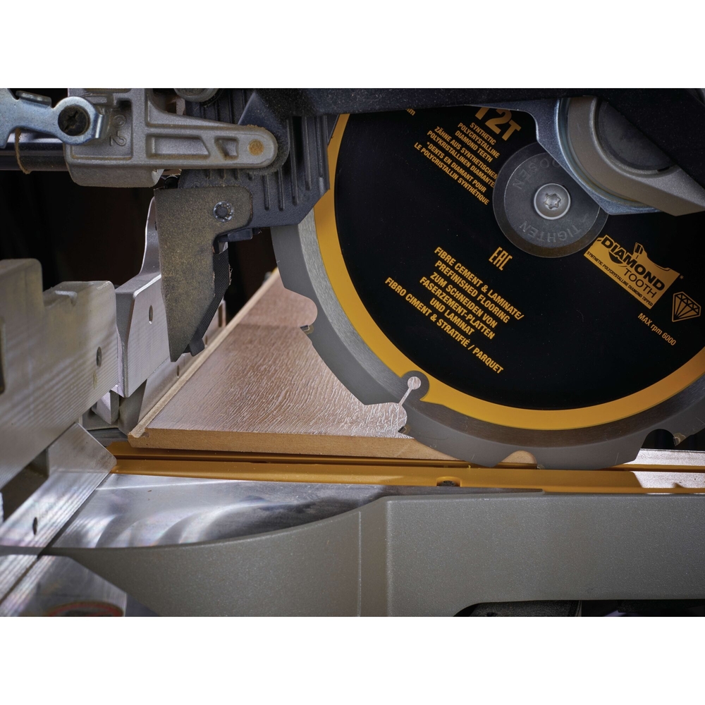 Lame de scie circulaire denture diamant, 250 x 30 mm, 12 dents - DT1474-QZ - DEWALT