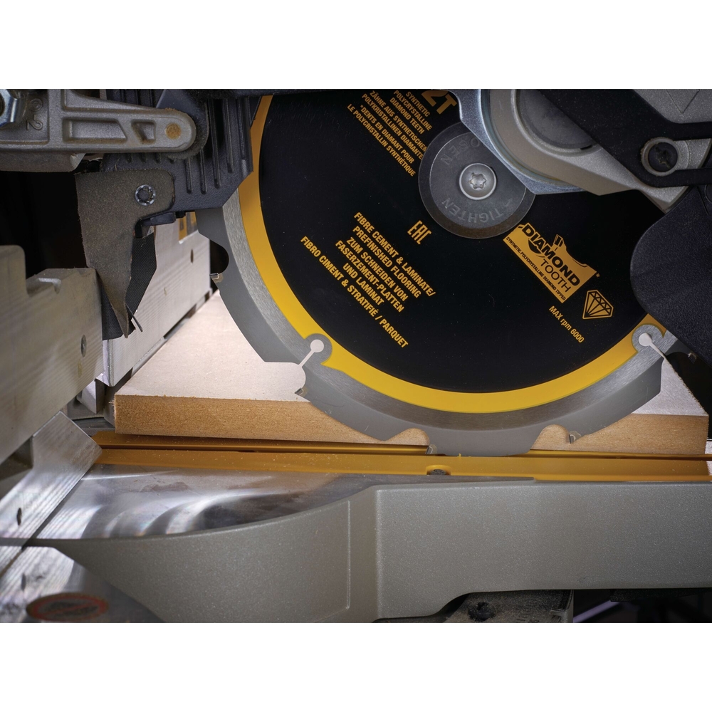 Lame de scie circulaire denture diamant, 250 x 30 mm, 12 dents - DT1474-QZ - DEWALT