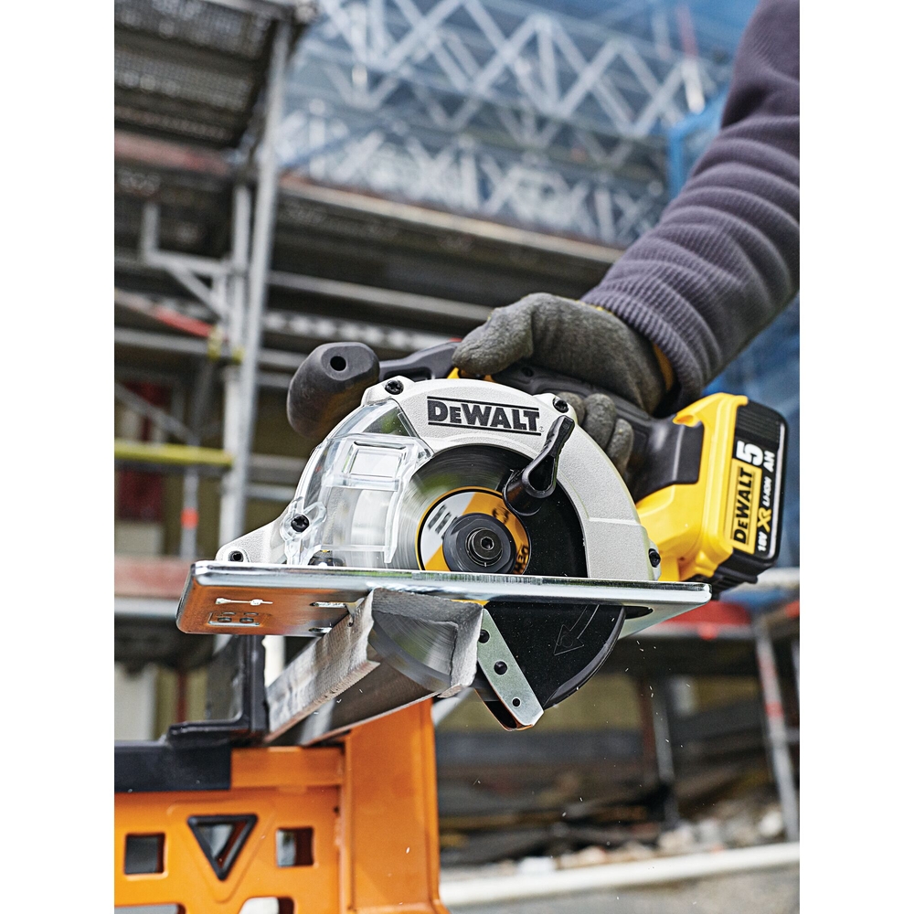 Lame de scie circulaire portative carbure 140 x 20 mm, 30 dents, TCG/aluminium - DT1910-QZ - DEWALT