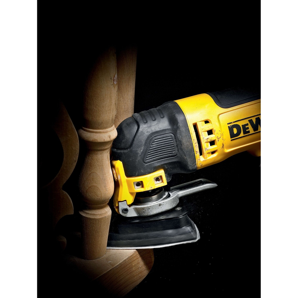 Plateau de ponçage 93 x 93 mm pour multi-cutter - sciage / ponçage  - DT20700-QZ - DEWALT