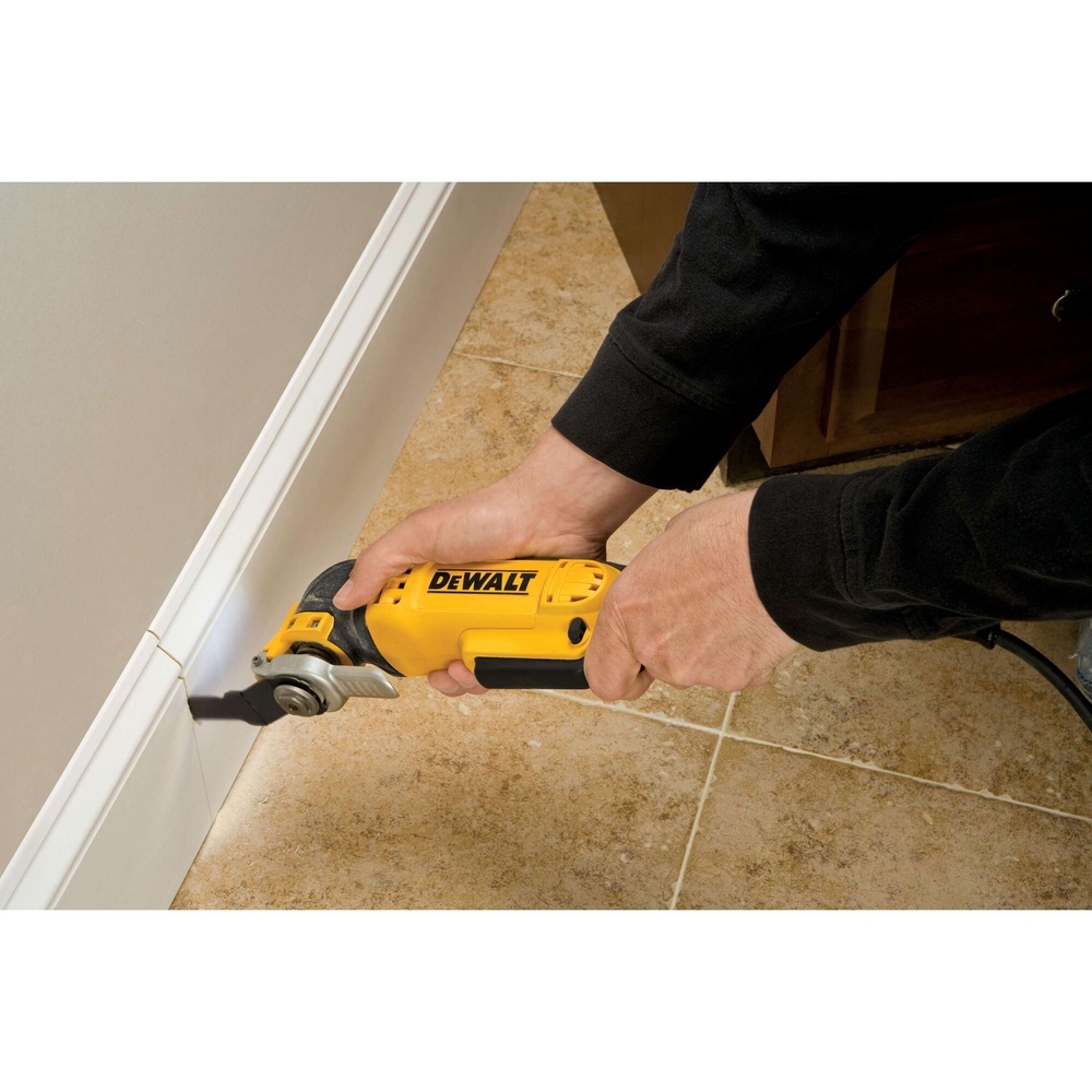 Lame 30 x 67 mm BiM pour multi-cutter bois avec clous/plaque de plâtre/PVC - DT20703-QZ - DEWALT