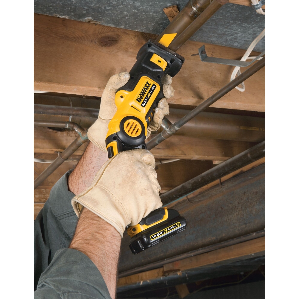 Lame de scie sabre BiM pour la coupe du métal 152 mm profondeur < 3 mm / 14 TPI - DT2384-QZ - DEWALT
