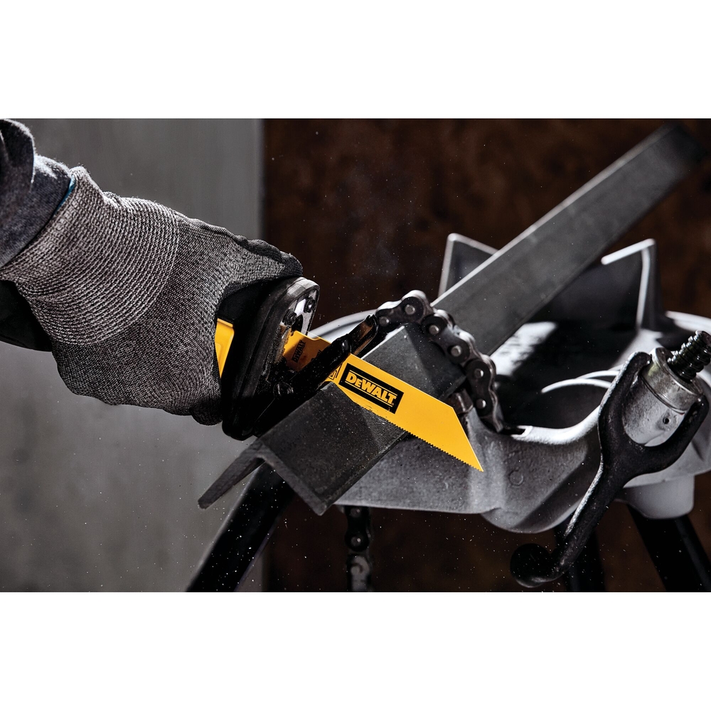 Lame de scie sabre HCS Progressor pour la coupe du métal 152 mm - DT2404-QZ - DEWALT