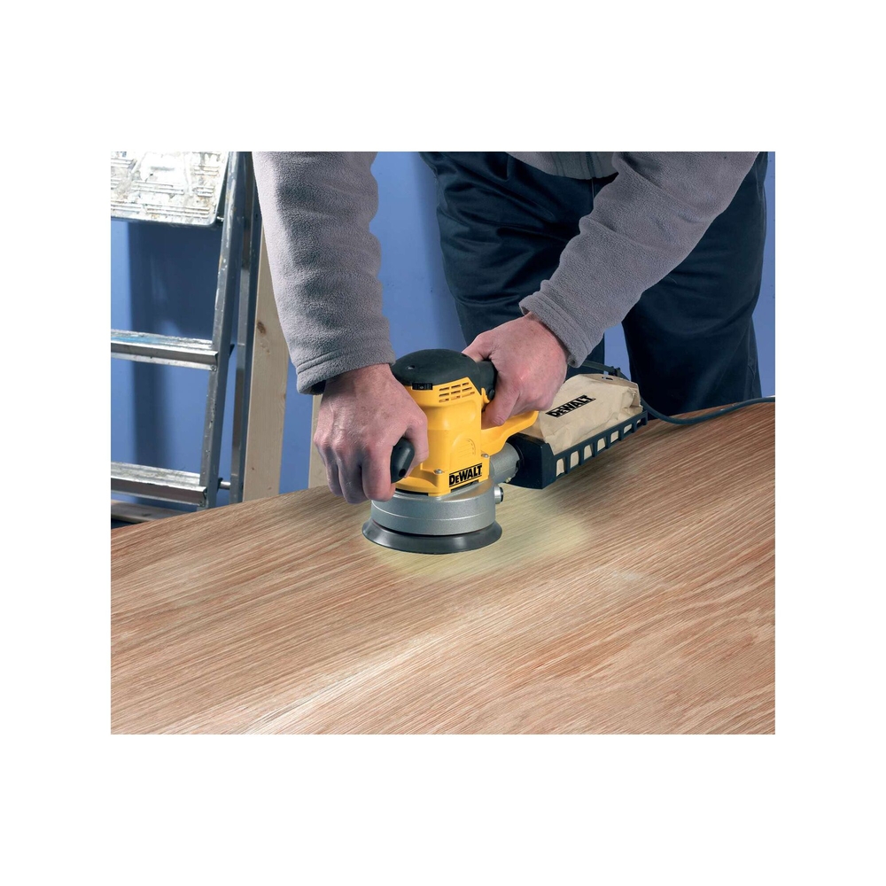 Disque abrasif velcro ponceuses excentriques grain 40 - 6 perforations ø 150 mm - DT3121-QZ - DEWALT