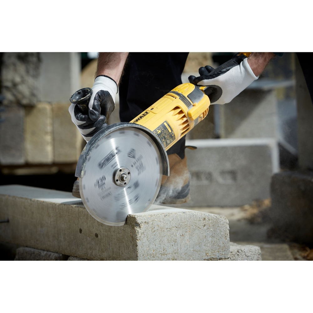 Disque fritté segmenté pour matériaux de construction/béton 230 x 22,2 mm - DT3731-QZ - DEWALT