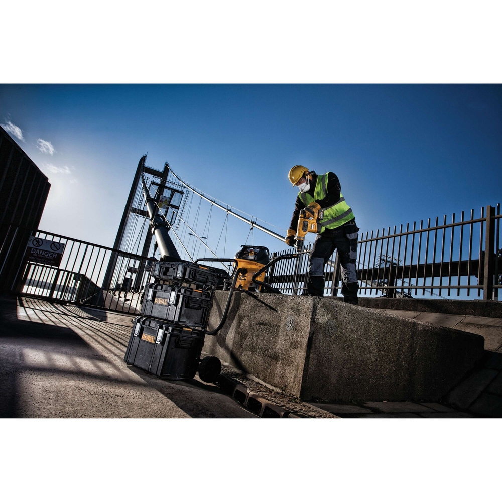 Foret aspirant SDS-Plus carbure diamètre 12 mm longueur 200 mm - DT60340-QZ - DEWALT