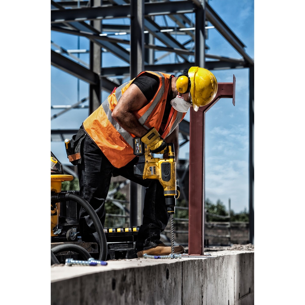 Foret SDS-Max carbure XLR 4 taillants 18 x 400 x 540 mm - DT60812-QZ - DEWALT