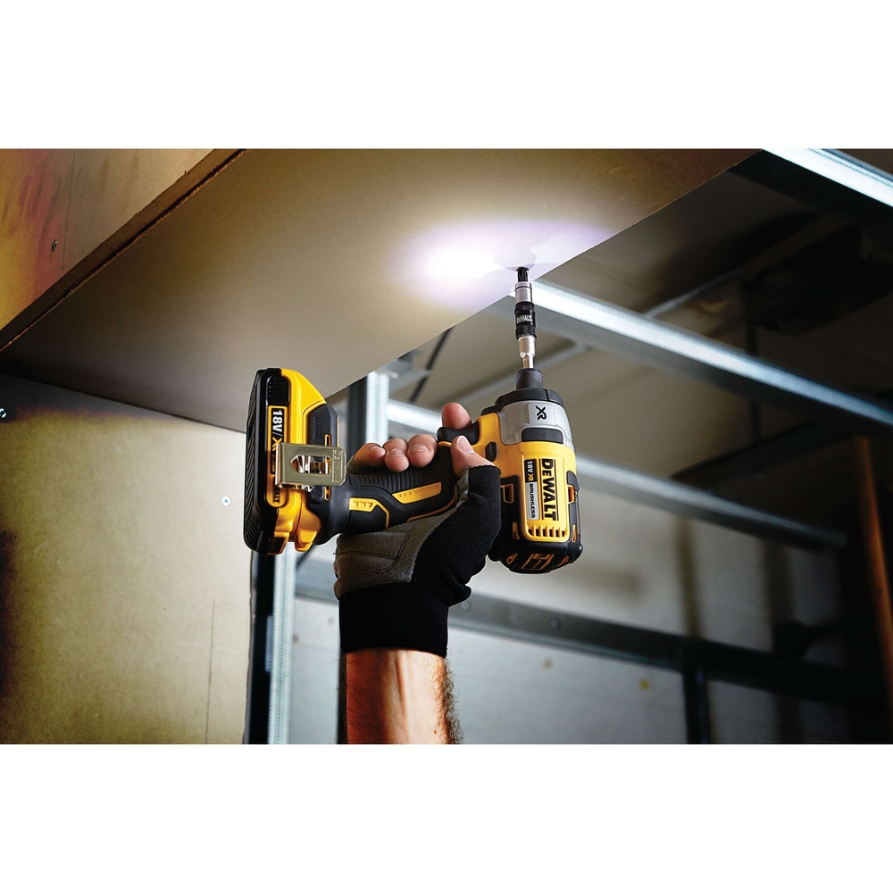 Porte-embouts pivotant à 20° + embouts de vissage impact-torsion - DT70518T-QZ - DEWALT