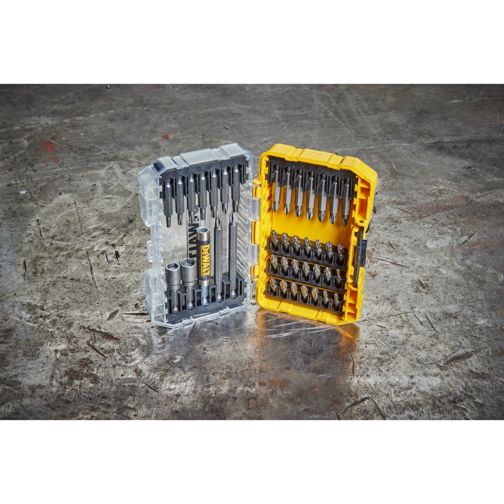 Petit coffret TOUGHCASE 40 pièces - DT70702-QZ - DEWALT