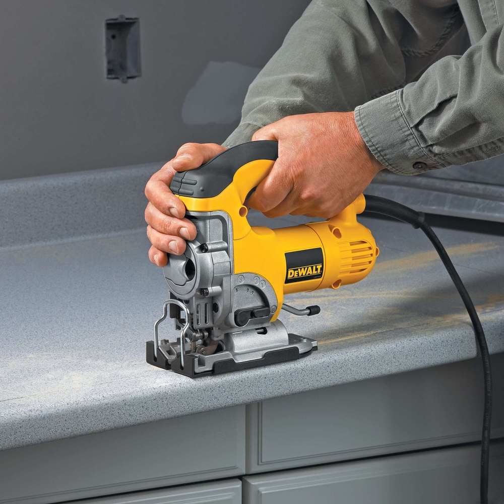 Scie sauteuse 701W à poignée supérieure - coffret - DW331K-QS - DEWALT