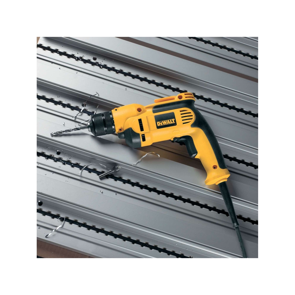 Perceuse rotative 701 W avec mandrin auto-serrant 10 mm - crochet de ceinture  - DWD112S-QS - DEWALT