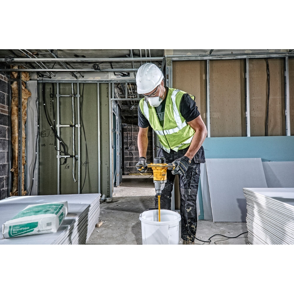 Malaxeur 1800 W double poignées - mélangeur spiral 160 mm + 2 clés de serrage - DWD241-QS - DEWALT