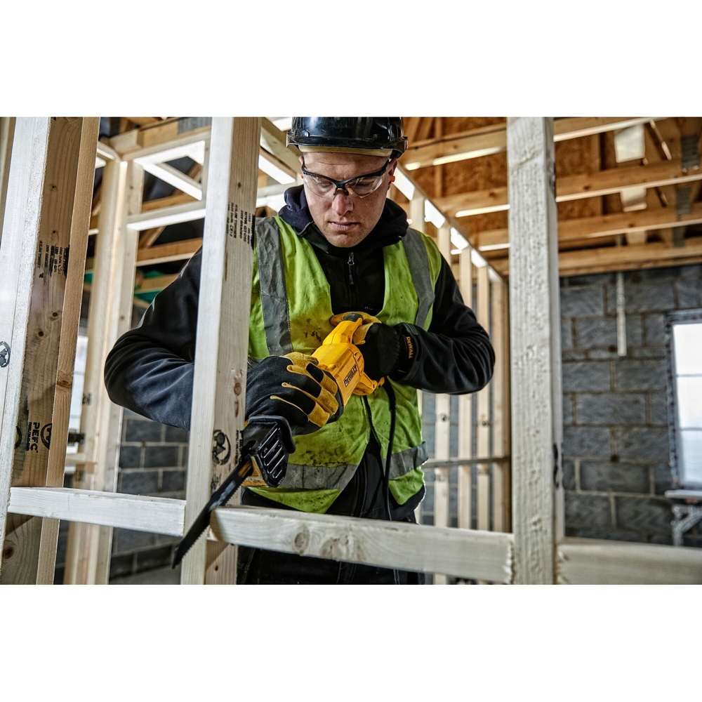 Scie sabre 1100 W - coffret - DWE305PK-QS - DEWALT