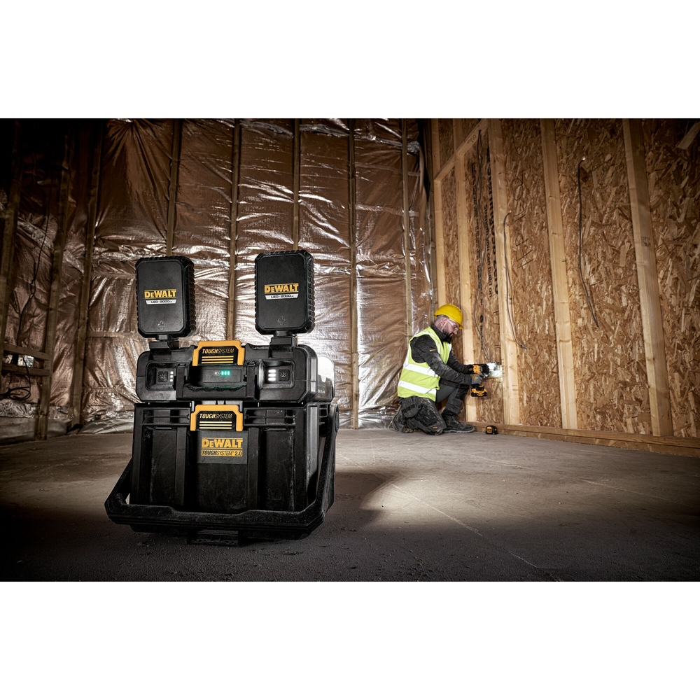 1/2 coffret avec projecteur TOUGHSYSTEM - DWST08061-1 - DEWALT