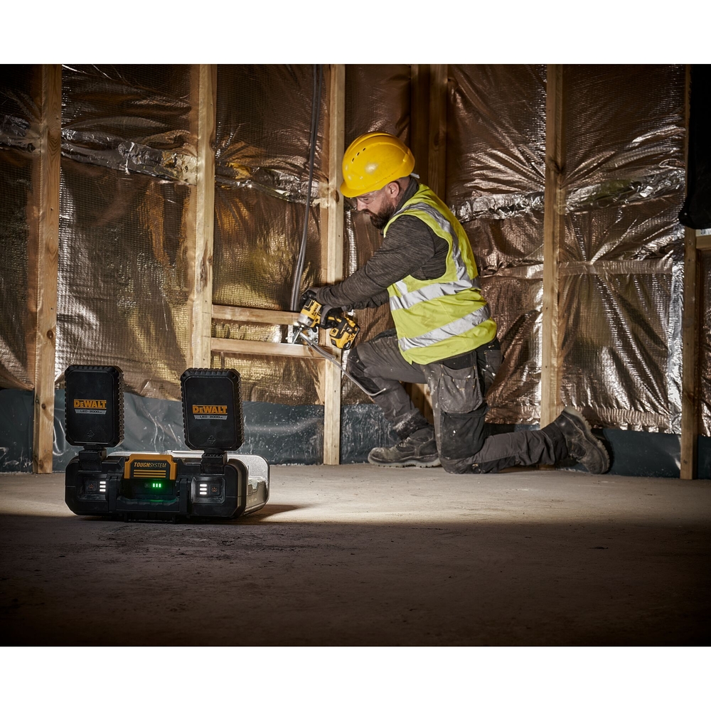 1/2 coffret avec projecteur TOUGHSYSTEM - DWST08061-1 - DEWALT
