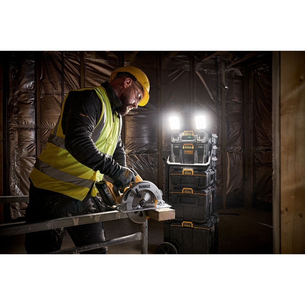 1/2 coffret avec projecteur TOUGHSYSTEM - DWST08061-1 - DEWALT