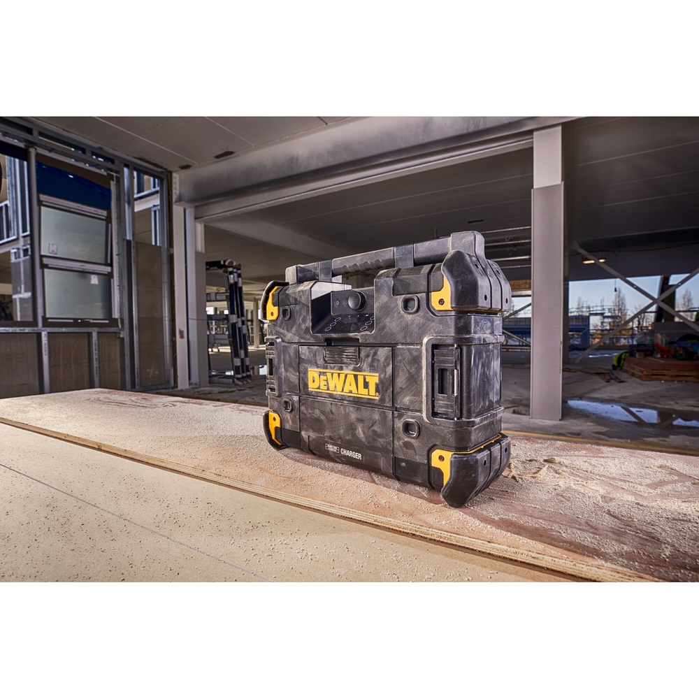 Radio TSTAK sur secteur ou batterie XR 12 V / 18 V / 54 V - DWST1-81078-QW - DEWALT