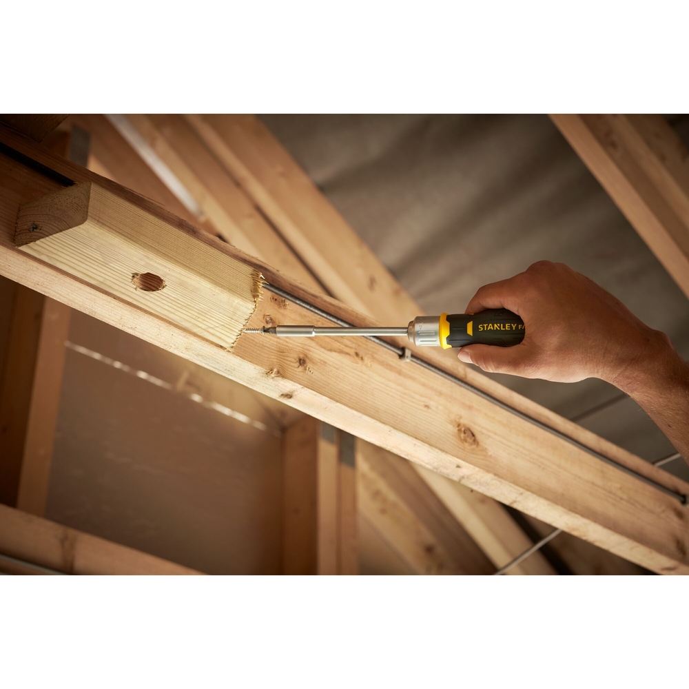 Tournevis porte-embouts à cliquet + 12 embouts - FMHT0-62690 - STANLEY FATMAX