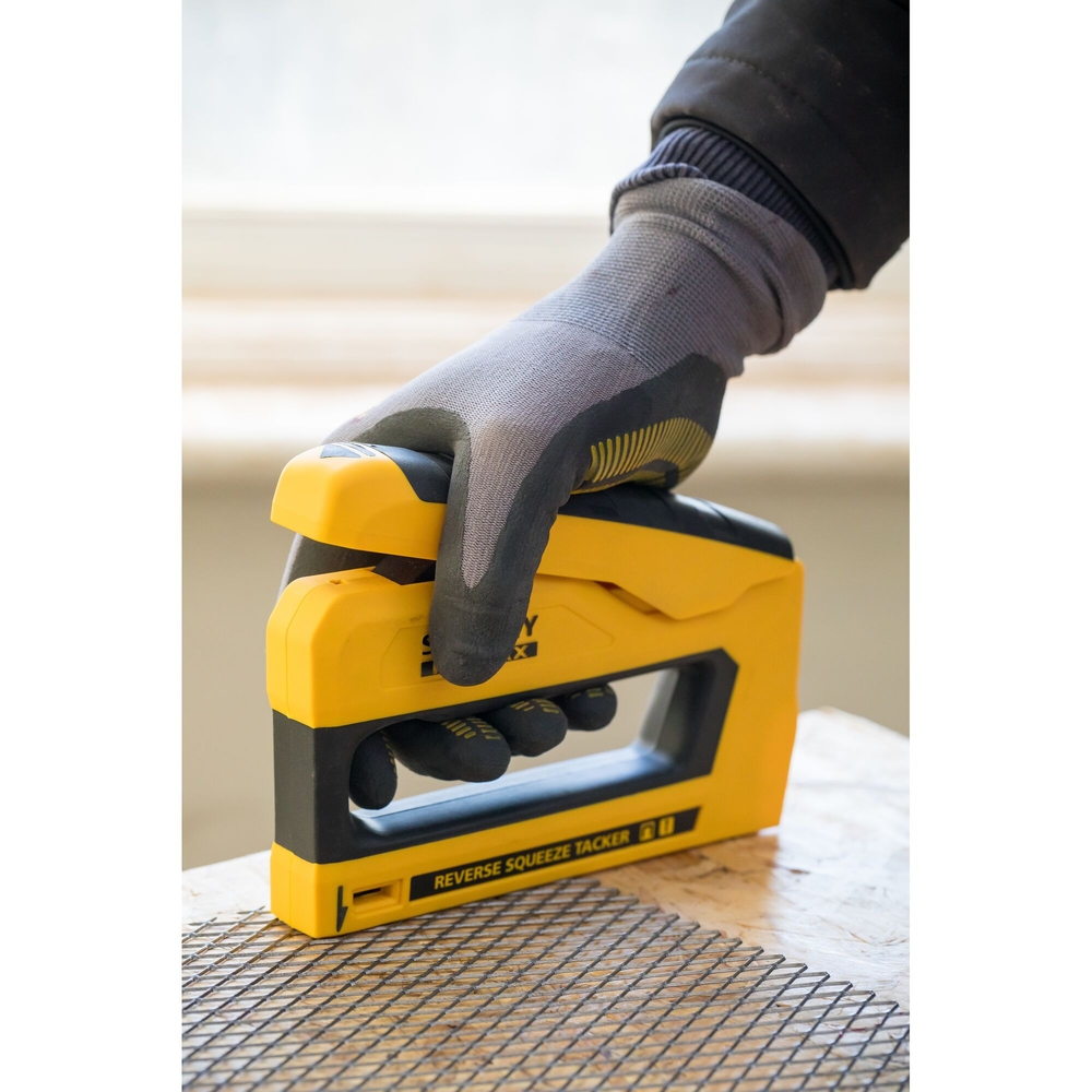 Agrafeuse-cloueuse Reverse Squeeze - Fatmax - FMHT0-80551 - STANLEY FATMAX