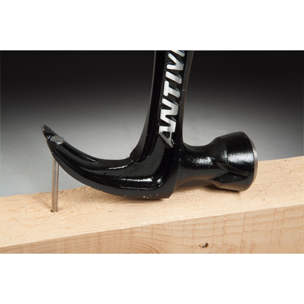 Marteau arrache-clous forgé coudé Antivibe 570 g - Fatmax - FMHT1-51277 - STANLEY FATMAX