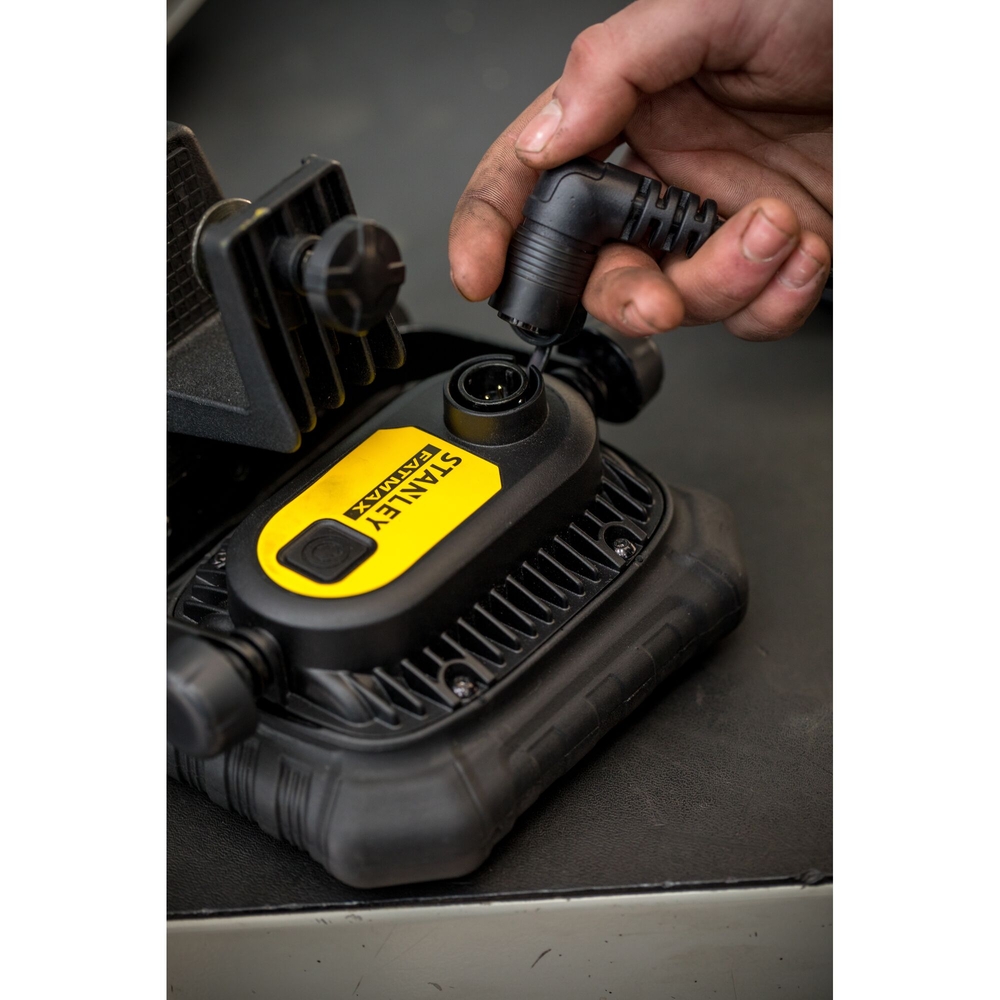 Projecteur rechargeable - 1 000 lumens - Fatmax  - FMHT81507-1 - STANLEY FATMAX