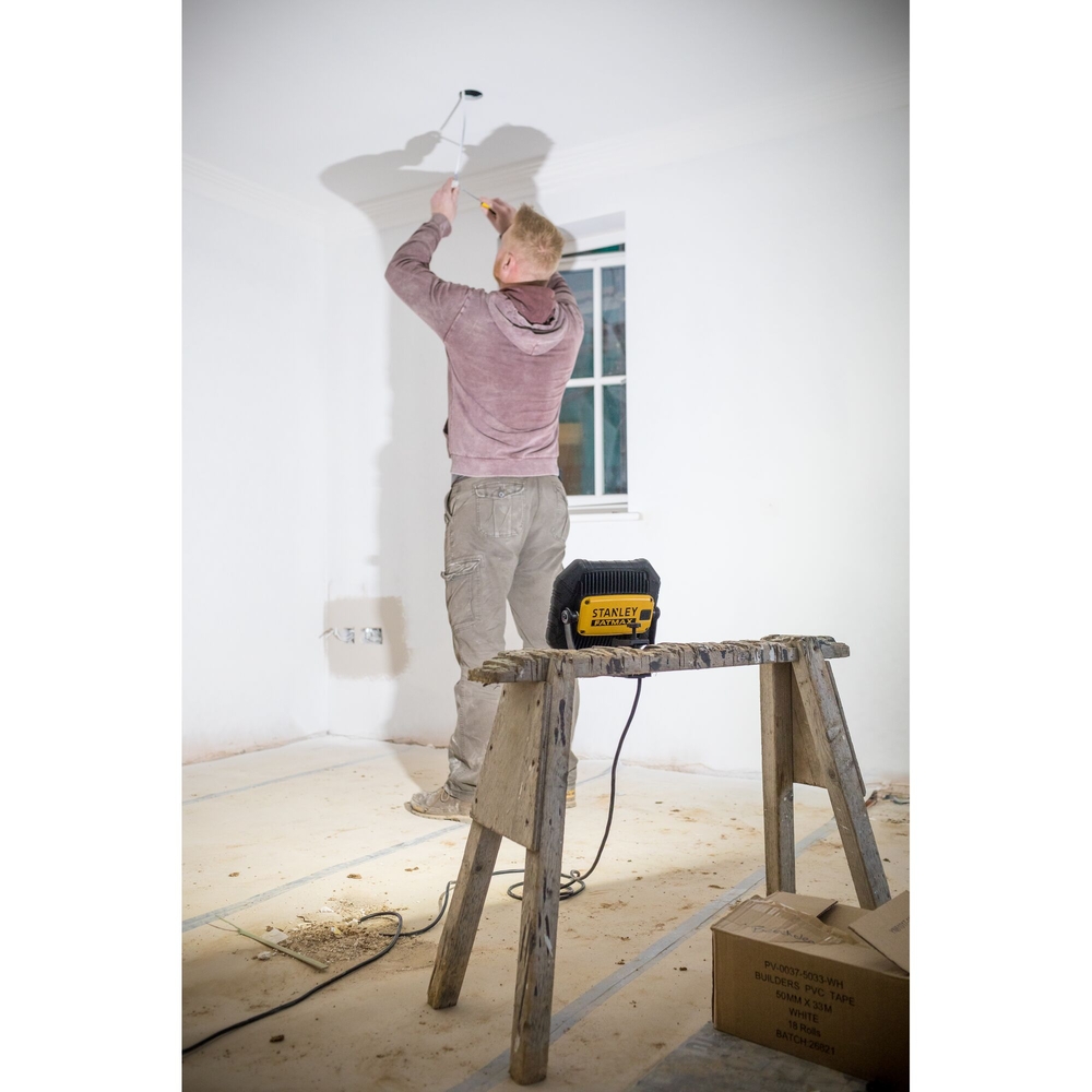 Projecteur filaire Bluetooth - 3 000 lumens - Fatmax - FMHT81508-1 - STANLEY FATMAX