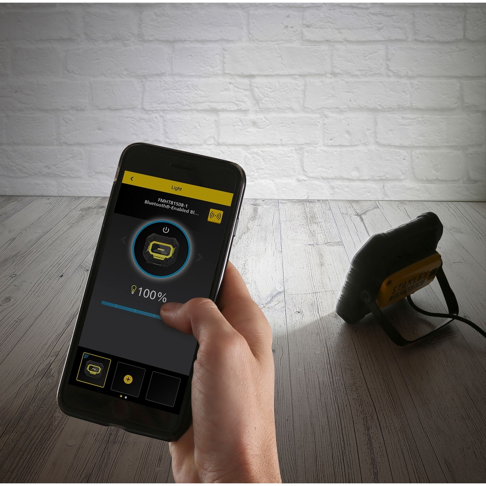 Projecteur filaire Bluetooth - 3 000 lumens - Fatmax - FMHT81508-1 - STANLEY FATMAX