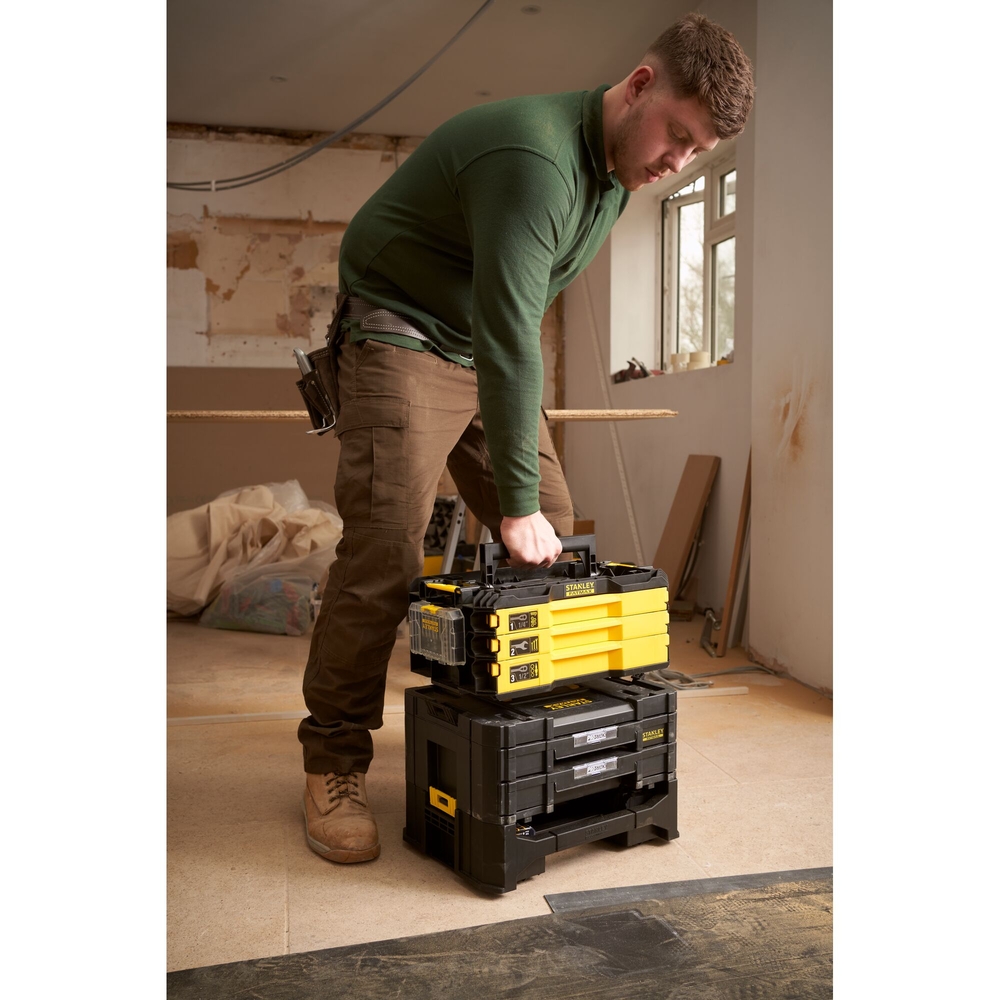 Boite 3 tiroirs outillée Pro-Stack™ - 126 pièces - FMMT98107-1 - STANLEY FATMAX