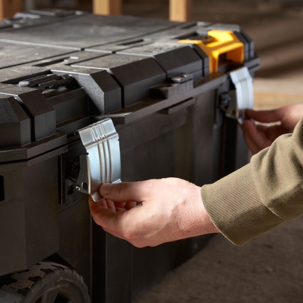 Coffre de chantier étanche 136 L PRO-STACK™ FATMAX - FMST17870-1 - STANLEY FATMAX