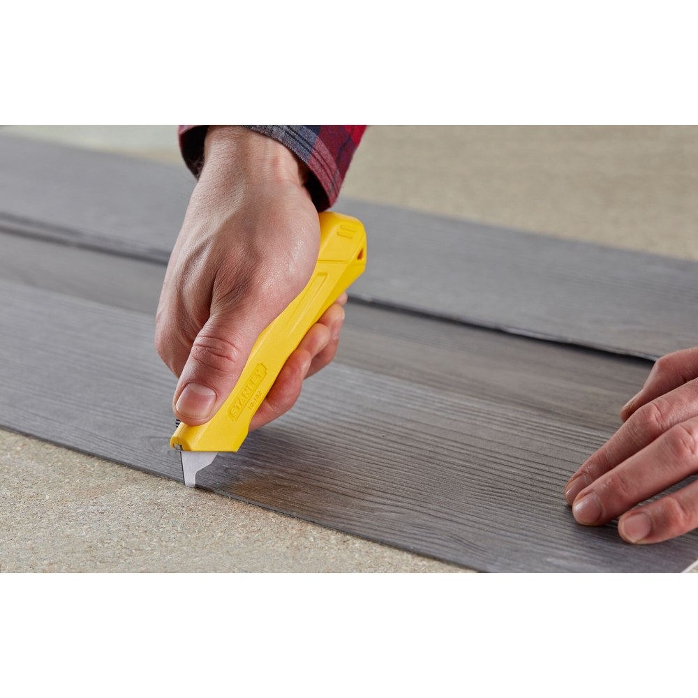 Couteau spécial PVC/plastique - STHT0-10192 - STANLEY