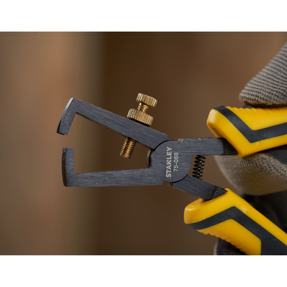 Pince à dénuder 150 mm - STHT0-75068 - STANLEY
