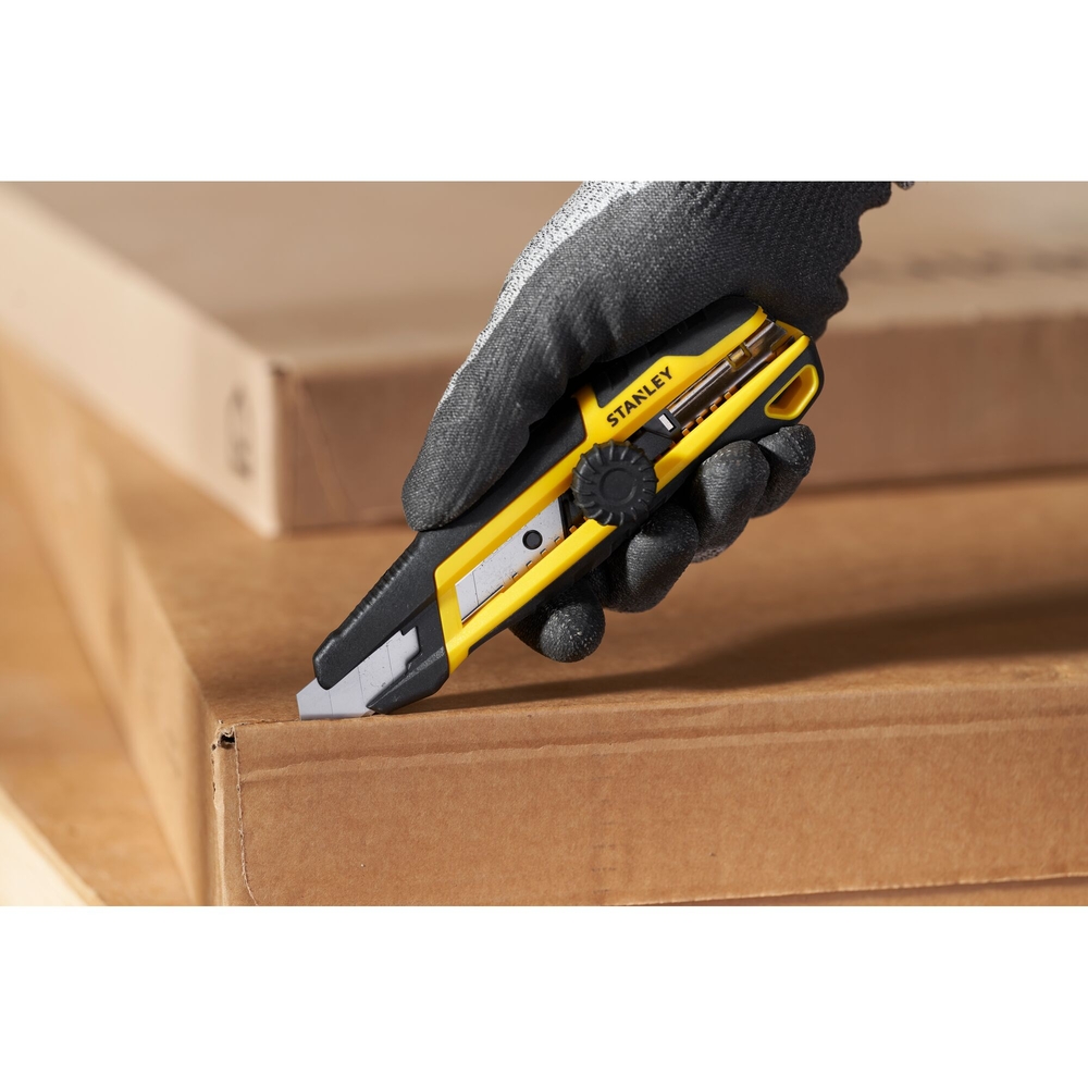 Cutter 18 mm quick snap bimatière – molette crantée - STHT10500-0 - STANLEY