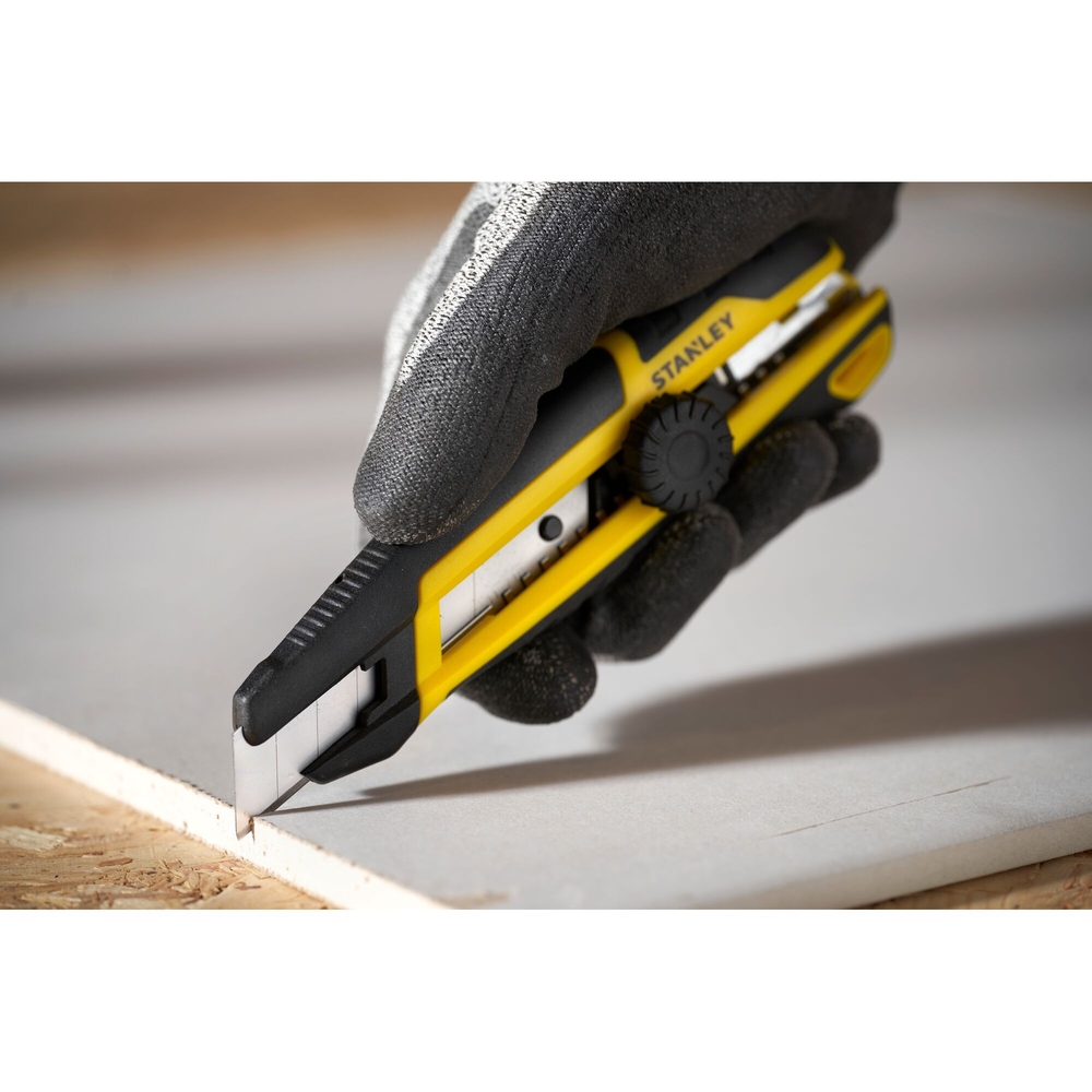 Cutter 18 mm quick snap bimatière – molette crantée - STHT10500-0 - STANLEY