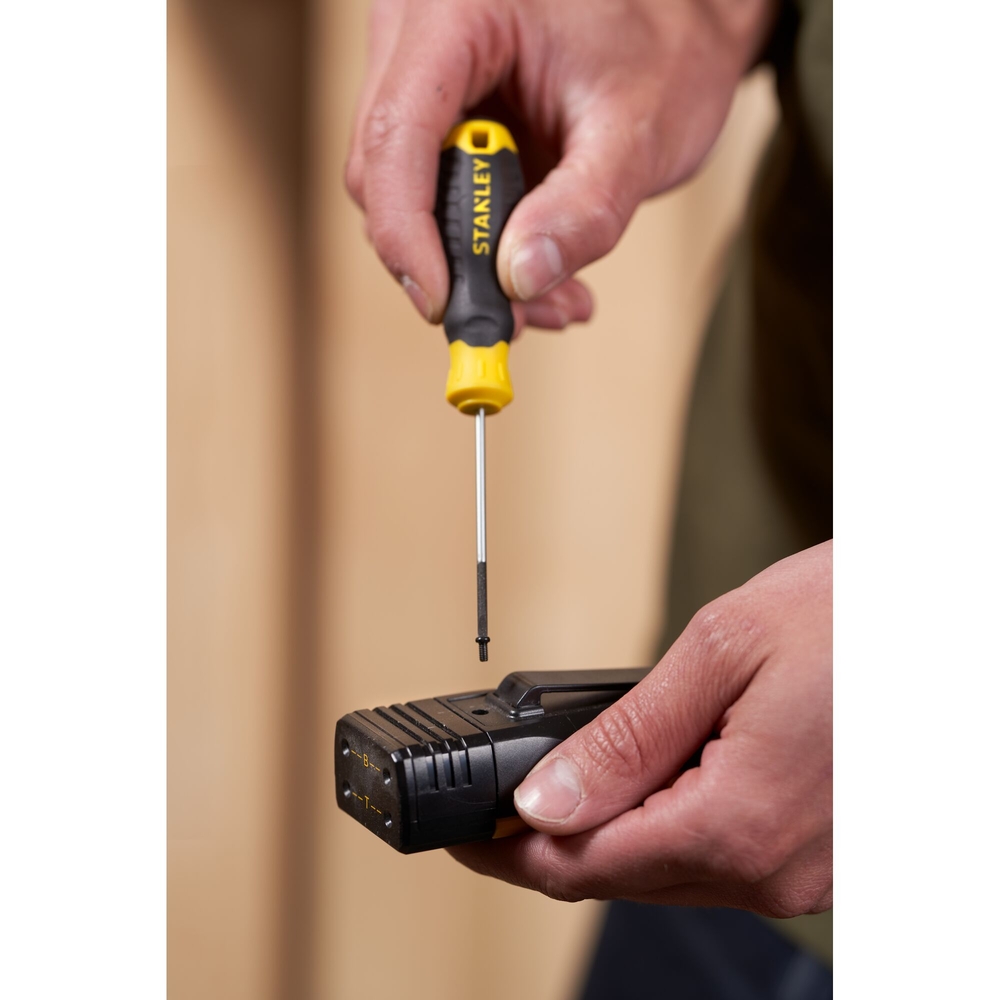Tournevis Cushion Grip électricien 2,5 x 60 mm - STHT16151-0 - STANLEY