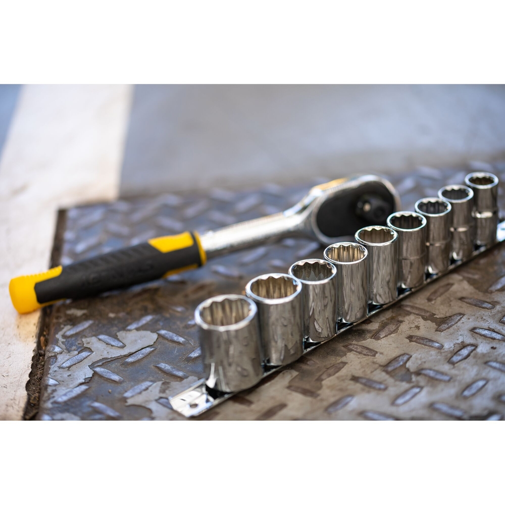 Cliquet 72 dents - 1/2’’+ 9 douilles - 10 pièces - STMT82671-0 - STANLEY