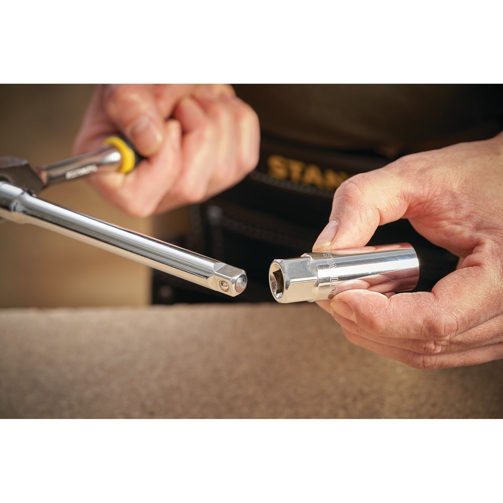 Douille 3/8’’ pour bougie de 16 mm - STMT88941-0 - STANLEY