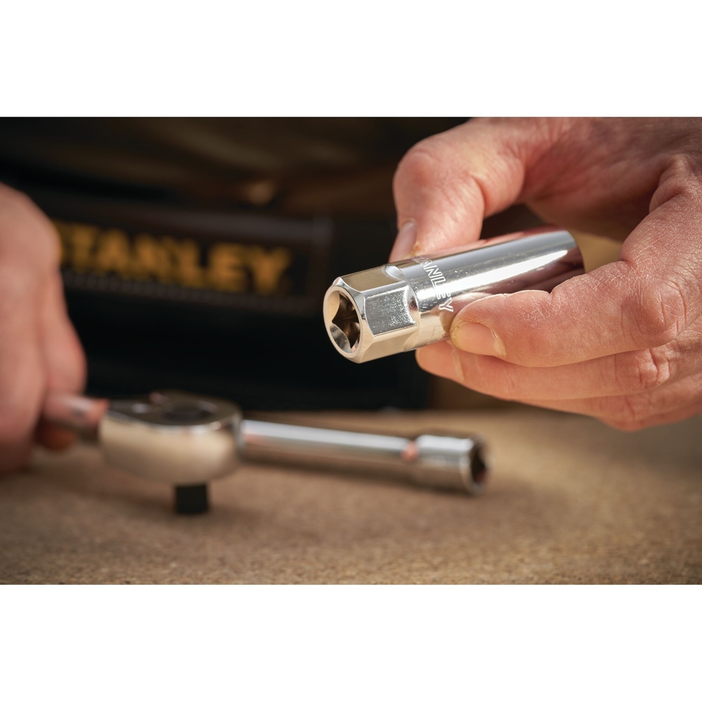 Douille 3/8’’ pour bougie de 21 mm - STMT88942-0 - STANLEY