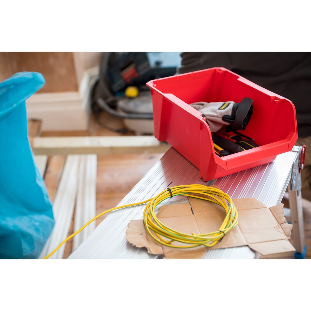 Bac à bec n°4 rouge - 6,4 L - STST82742-1 - STANLEY