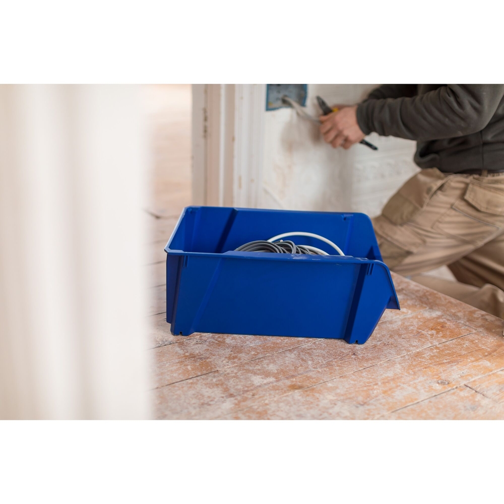 Bac à bec n°5 bleu - 16,6 L - STST82746-1 - STANLEY