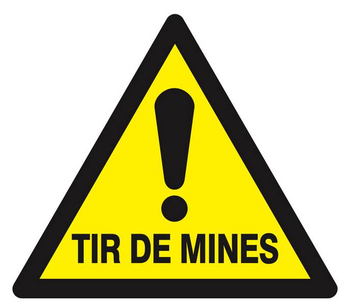 Panneau rigide DANGER TIR DE MINES 100X100X100MM TALIAPLAST - 629938