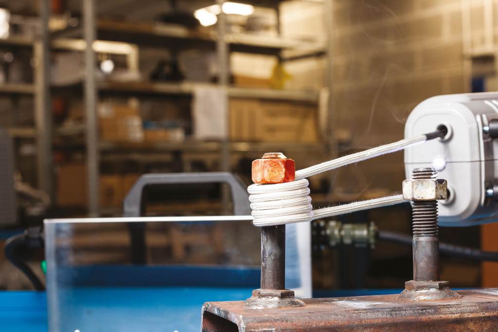 PINCE A INDUCTION POUR EXTRACTION DES ECROUS SAM OUTILLAGE - 1410A