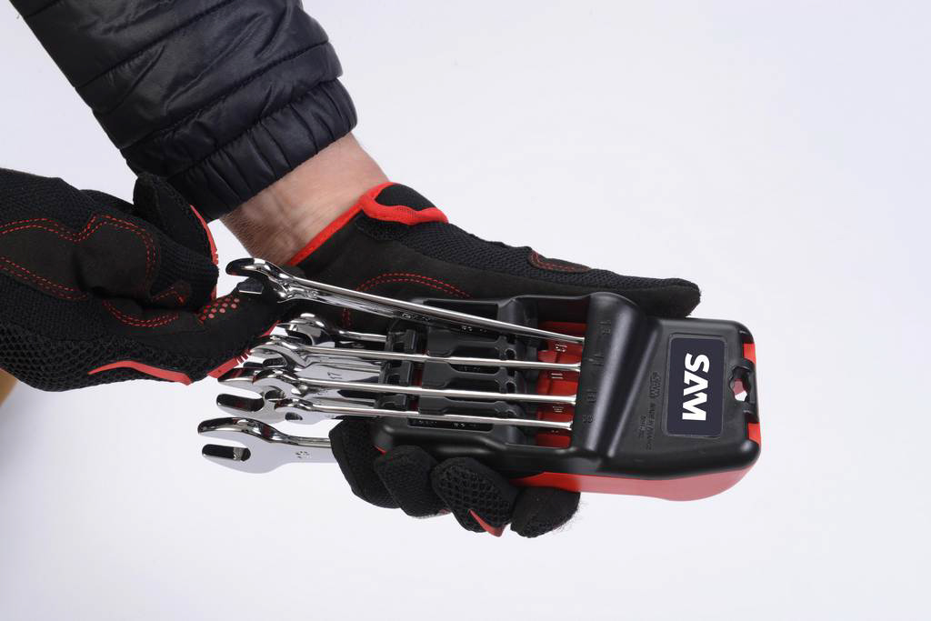 JEU DE 12 CLES MIXTES 7 A 24 MM SUR RATELIER SAM OUTILLAGE - 50NJ12