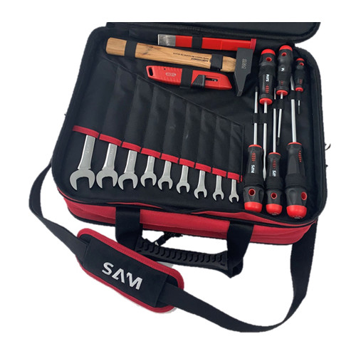 PALETTE DE 12 MALETTES TEXTILE DE 100 OUTILS DE MAINTENANCE SAM OUTILLAGE - CP100NJ12