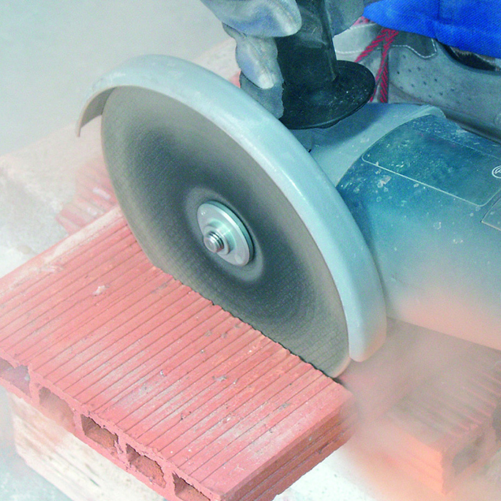Disque à tronçonner PRO MATERIAUX pour béton et pavé - Tronçonnage à sec électro-portatif SIDAMO - 10111044