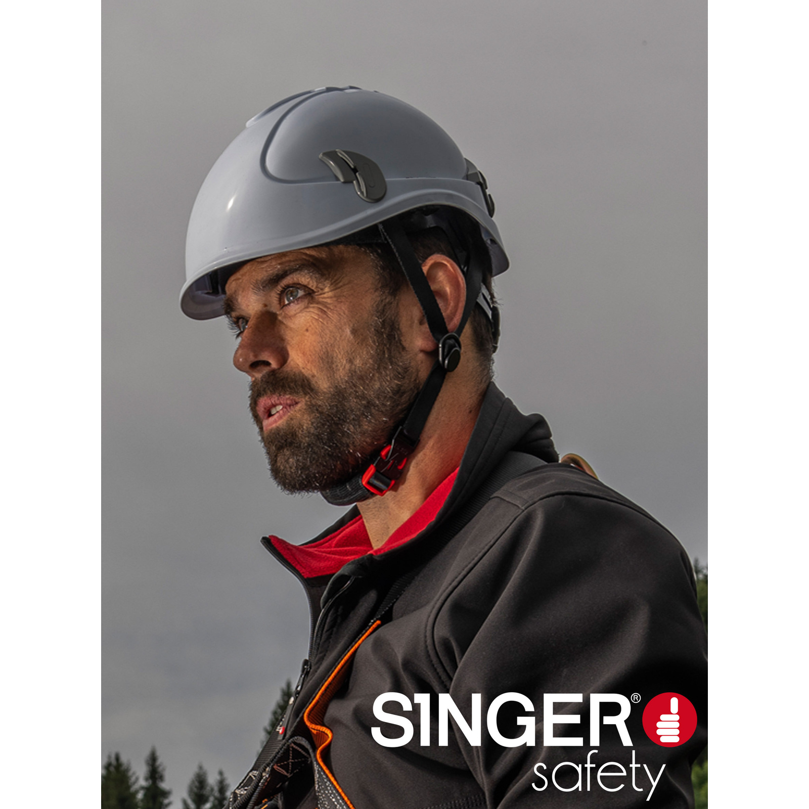 Casque non ventilé + jugulaire blanc SINGER - ALPINW2