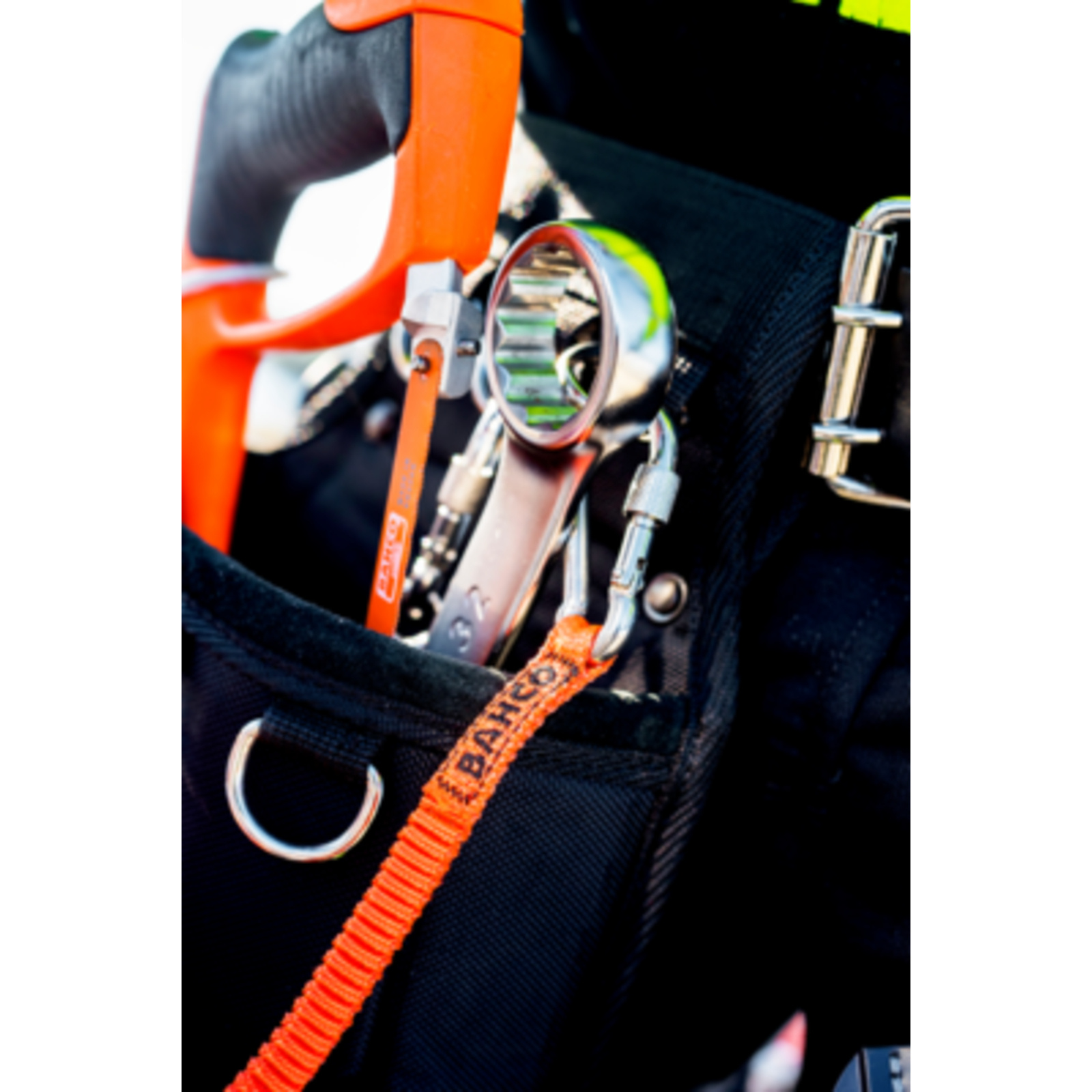 Lanières haute visibilité orange 1,40 m avec mousquetons pivotants inox 1 kg BAHCO - 3875-LY600