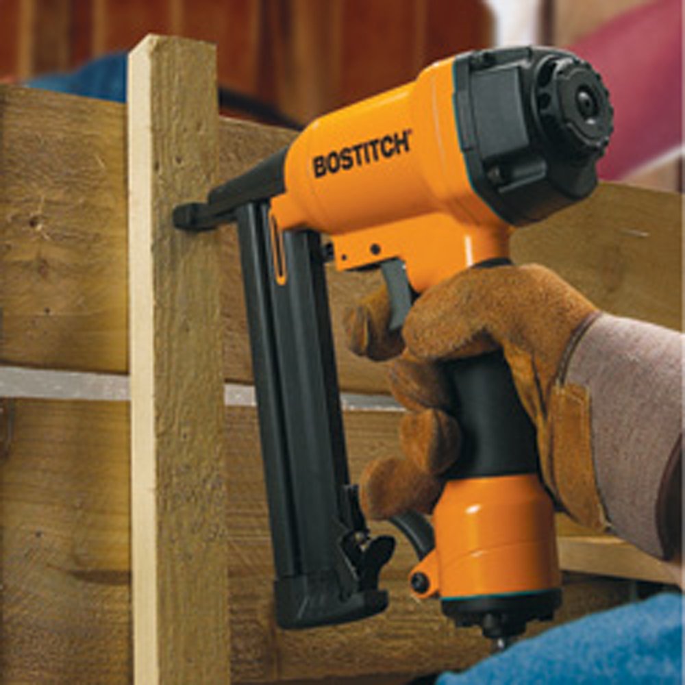 Agrafeuse pneumatique SX 19 à 40 mm BOSTITCH - SB156SX-1-E